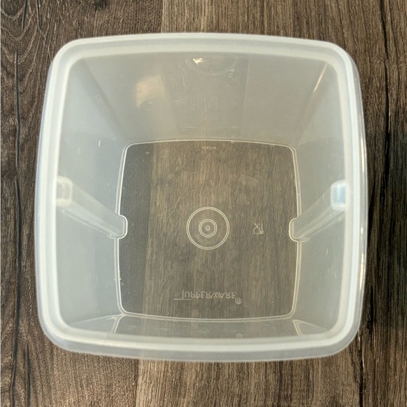 Tupperware Pickle Keeper Blue Lid & Clear Container NO KEEPER AS IS - Picture 4 of 5